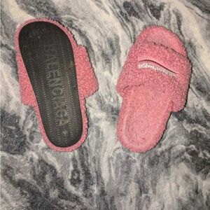 Balenciaga Pink Fuzzy Women's Slippers
